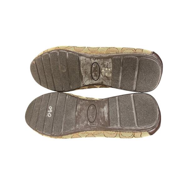 Authentic Brown Tan Coach Logo Women Size 7.5 Loafers Closed Toe Work Flats - Picture 9 of 11